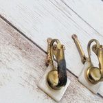 Vintage Clip On Earrings Photo 5