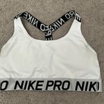 Nike Pro Sports Bra Photo 0