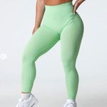 NVGTN Pistachio Contour Seamless Leggings Photo 0