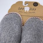 Gas-Huu Gaa-Huu faux fur cozy slippers women Size Medium 7-8 Photo 10
