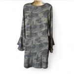 ‎Ruffled Bell Sleeve Camo Dress Green Photo 3