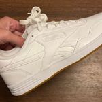 Reebok  womens shoes size 7 Photo 5