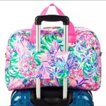 Lilly Pulitzer NEW Minnie Mouse and Daisy Duck Weekender Bag by Photo 3