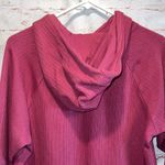 Nike ribbed cropped hooded long sleeve shirt pullover Medium logo maroon Photo 4