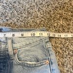 Gap  Denim Cheeky Straight Jeans Light Wash Ripped Distressed Raw Hem Size 00 24 Photo 5