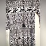 White House | Black Market Whit House Black Market, Black and White Patterned Dress Size: 14 Photo 5