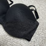 Victoria's Secret Woman's 34D Underwire Bra Smooth + Black Lace Removable Straps Photo 2