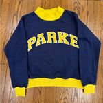 NEW Parke Sweatshirt S/M Photo 0