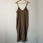 NWT Jenni Women’s Jumpsuit Brown Size M Photo 2