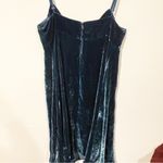 Betsey Johnson  Size 6 Green Silk Rayon Blend V Neck Crushed Velvet Mini Dress Photo 3