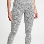 Athleta Elation  7/8 Leggings Photo 0