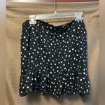 Urban Outfitters NWT  Women Black Ruffle Hem Polka Dot Wrap Mini Skirt Size Large Photo 3
