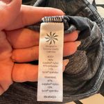 Athleta  Colorblock Revelation Tight in size small Photo 3