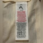 Oner Active  NWT go to muscle crop tank in off white women’s size medium Photo 9