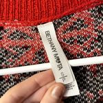 Bethany Mota  snowflake red black white knit cardigan sweater classic vintage Photo 2