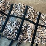 Victoria's Secret  Womens Very‎ Sexy Luxe Embroidered Lingerie Set Tan XS NWT Photo 4