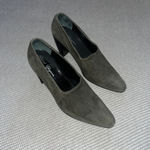 Robert Clergerie Grey Suede Pumps Almond Toe Black Block Heel Sz 8.5 France Gray Photo 1