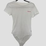 Levi's Logo White Fitted Bodysuit Crew Neck Spell Out Red 70s Retro Serif Graphic Photo 1