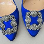 Manolo Blahnik Hangisi 105 crystal-embellished satin pumps Photo 2