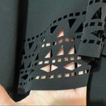 Jarlo London Jarlo Black Sleeveless Tiered Laser Cut Shift Dress Womens XS Mini Boho Crochet Photo 5