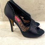 Betsey Johnson  Black Satin Walter D'orsay Pumps Size 7  Open-Toe Shoes Photo 4