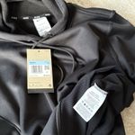 Nike NWT Women Black Hoodie Sweatshirt Therma Fit One Pullover Logo Fleece Photo 2