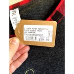 Boutique Country Christmas Truck Barn Holiday Graphic Raglan Tshirt Medium NEW Gray Photo 3