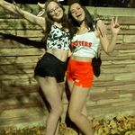 Hooters Outfit Photo 5