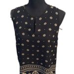 Violet+Claire Large L Sleeveless Print Top Black White Photo 0