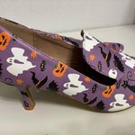Purple Halloween Themed pumps size 7.5/8 Photo 3
