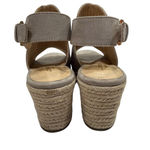 Liz Claiborne Gray Wedge Sandals Size 7.5 Photo 4