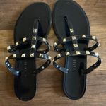 Kelly & Katie  Sandals Photo 0