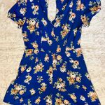Xhilaration Floral print Romper in Size Medium Photo 0