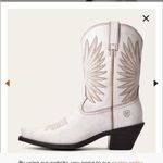 Ariat NWT  Goldie white distressed cowboy boot Sz 9 Photo 1