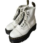 Dr. Martens Sinclair Platform Boots Women’s Size 6 White Leather Street Style Photo 1