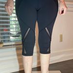 Lululemon Black Cropped Legging! Size 6 Photo 0