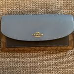 Coach Wallet Photo 0