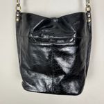 Hobo International Shoulder Bag Black Polished Leather Bucket Brown Piping Trim Photo 6