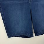 Torrid Bermuda Jegging Shorts Sz 28 Super Soft High Rise Stretch Photo 7