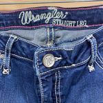 Wrangler  Straight Leg Premium Patch Mae Jeans Size 7/8 x 30 Photo 2