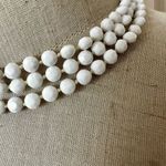 Vogue vintage white beaded triple strand choker necklace White Photo 11