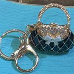 Source Unknown Elegant Black and Gold Keychain Bag Charm Photo 1