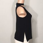 AQUA New V-neck top. NWOT Photo 3