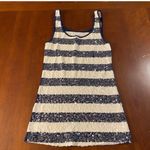 Old Navy  ladies sleeveless top is a size Small/P Photo 3