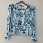 White House | Black Market Banded Bottom Blouse Ruffle at Shoulder Watercolor Sz 4 Photo 0