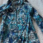 Van Heusen Button Down Photo 3