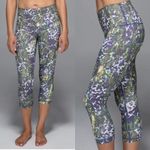 Lululemon  Wunder Under Crop II size 4 Roll Down Floral Sport Multi Leggings Photo 1