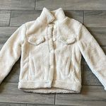 Trendy White Sherpa Jacket Photo 0
