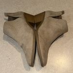 Universal Threads UNIVERSAL THREAD Tan Booties Photo 2