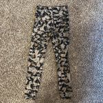 Lululemon  Invigorate HR Tights Leggings Size 4 Photo 6